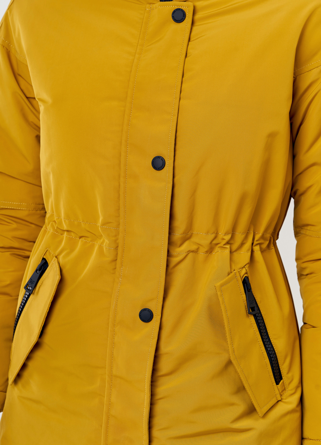 Женская парка горчичного цвета модель № 21240 в кредит