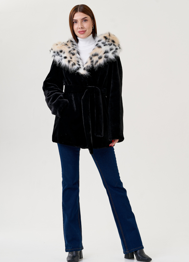 Женское полупальто из искусственного меха с капюшоном  модель № 23616 универмаг малина