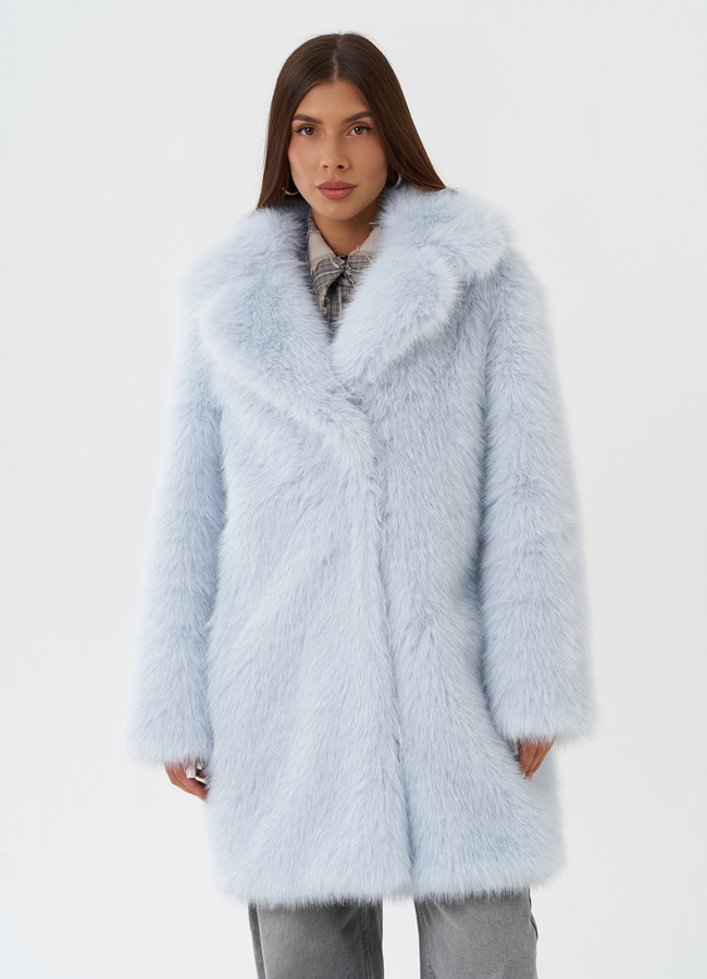 Шуба из эко меха под песца с английским воротником модель № 28681 в кредит