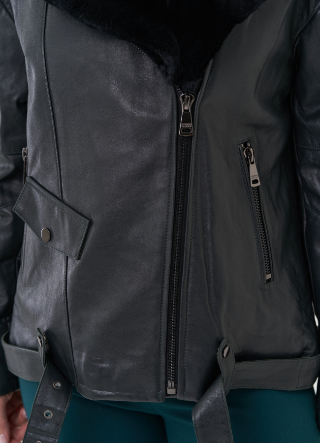 Женская куртка 