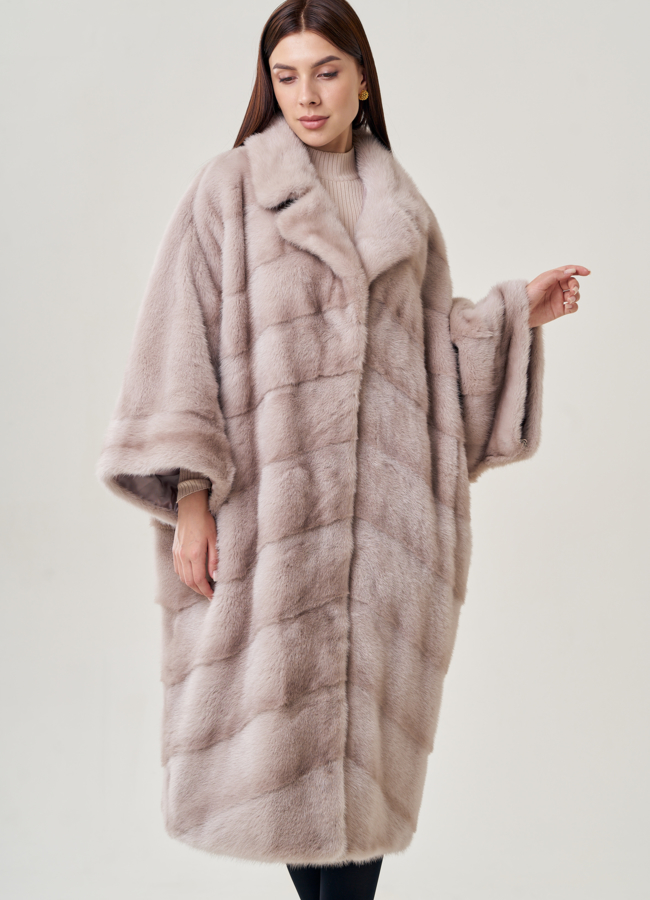 Светлая норковая шуба оверсайз с английским воротником модель № 23108 универмаг малина