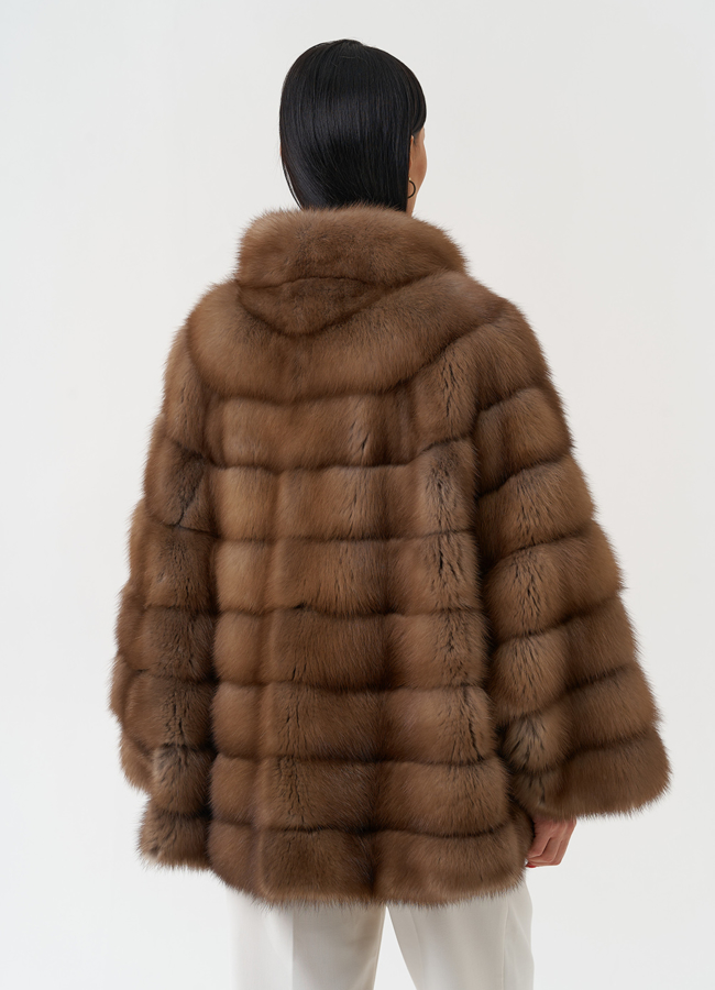 Шуба из куницы с воротником стойка модель № 30477 в кредит Шуба из куницы с воротником стойка модель № 30477 в кредит