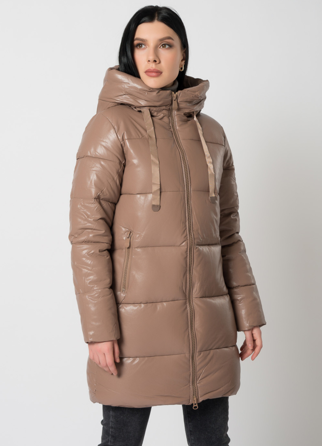 Пуховик из эко кожи с капюшоном модель № 2123 меха малина