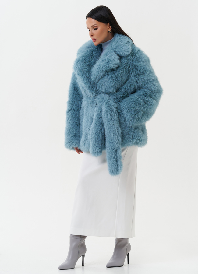фото Укороченная шуба из экопесца в голубом цвете  модель № 1345