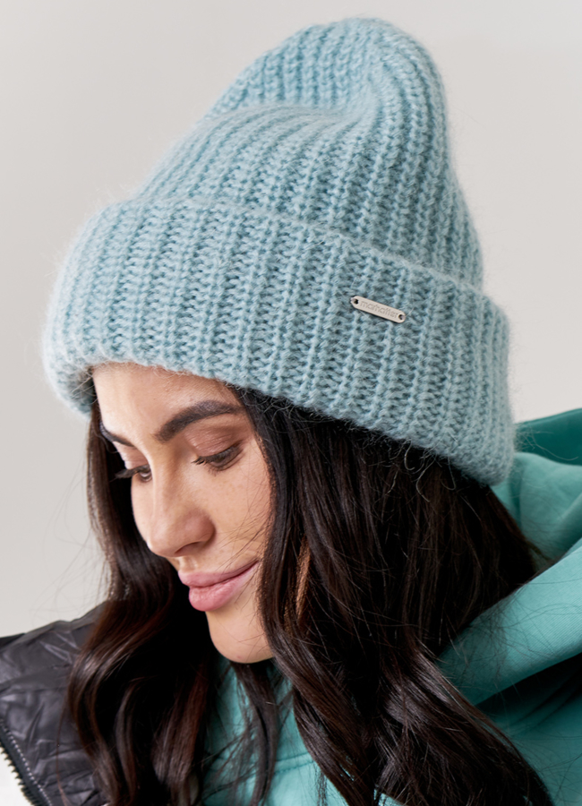 Женская шапка голубая модель № 10800 в рассрочку