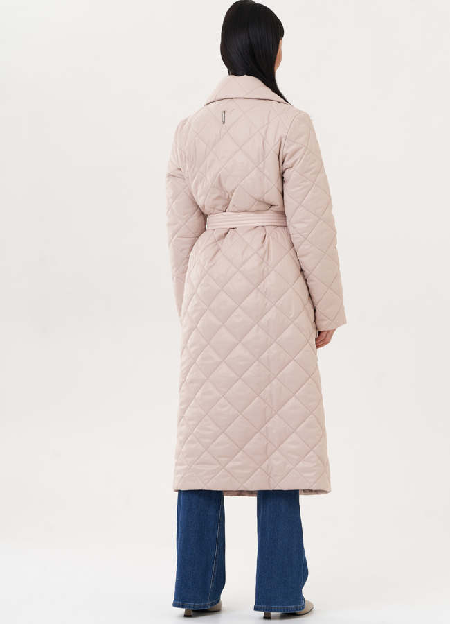 Стеганое пальто с поясом модель № 26875 универмаг малина