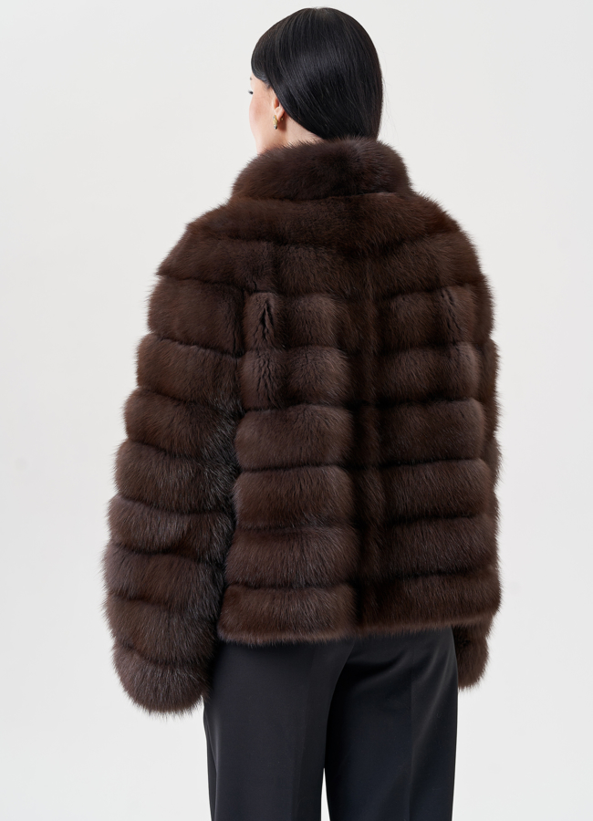 Шуба из куницы с воротником стойка модель № 24502 в кредит