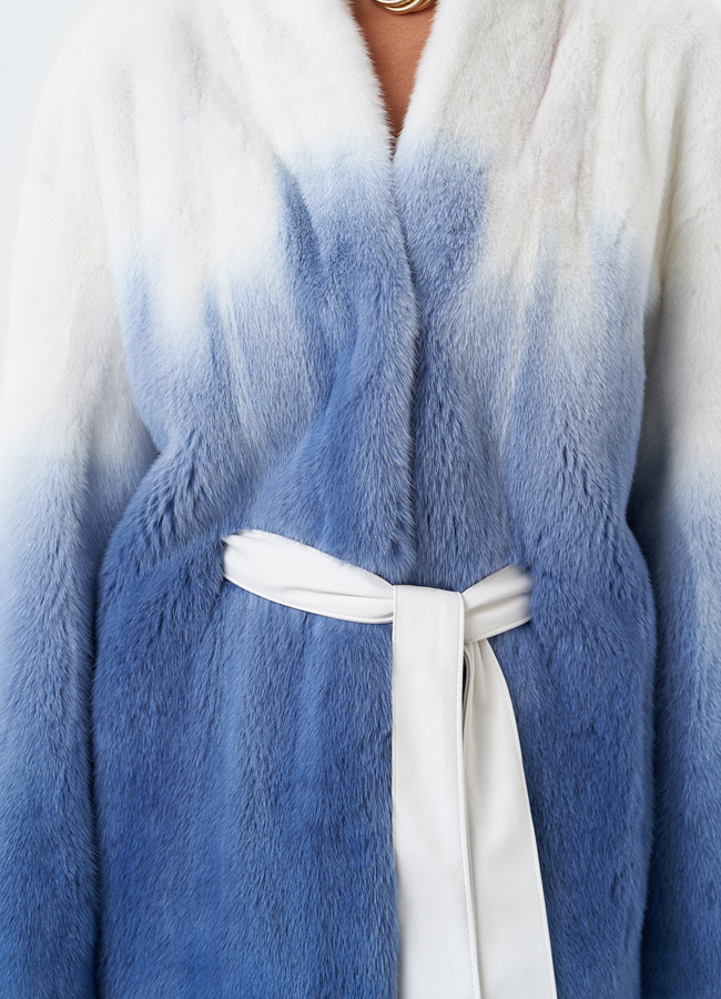 Женская шуба из меха норки с градиентом модель № 28092 универмаг малина