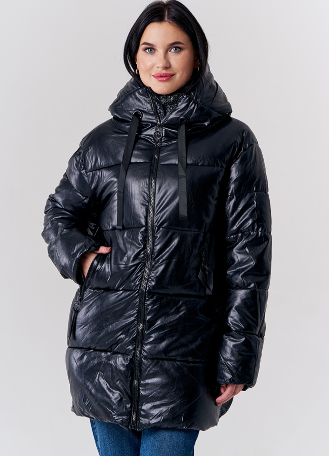 Удлиненная куртка из эко кожи с капюшоном модель № 21852 меха малина