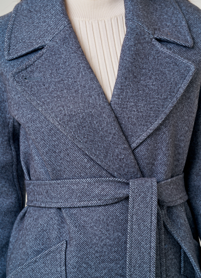 Женское пальто с английским воротником модель № 22945 универмаг малина