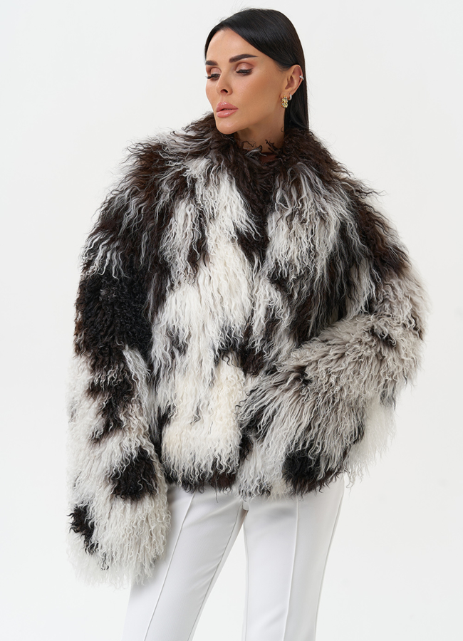 Женская шуба из меха ламы модель № 31038 в кредит Женская шуба из меха ламы модель № 31038 в кредит