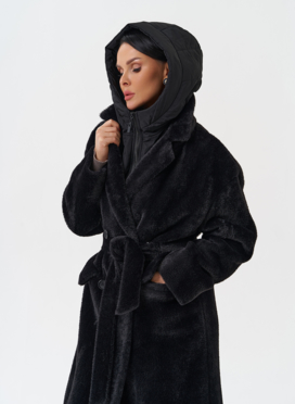 Женское ворсовое пальто с капюшоном