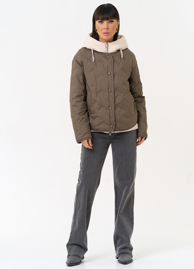 Женская куртка с контрастным капюшоном модель № 31542 универмаг малина