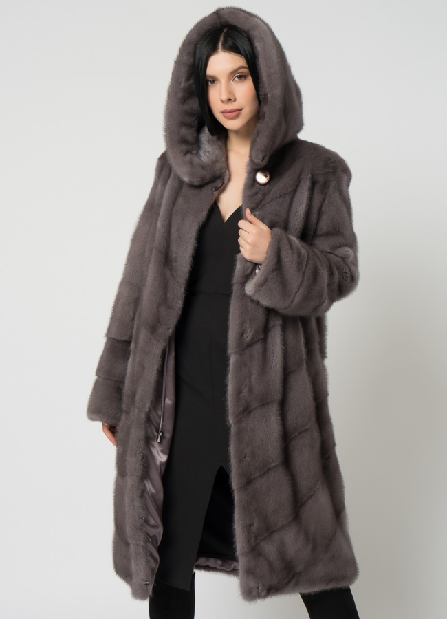 Светлая длинная шуба из норки модель № 1505 универмаг малина