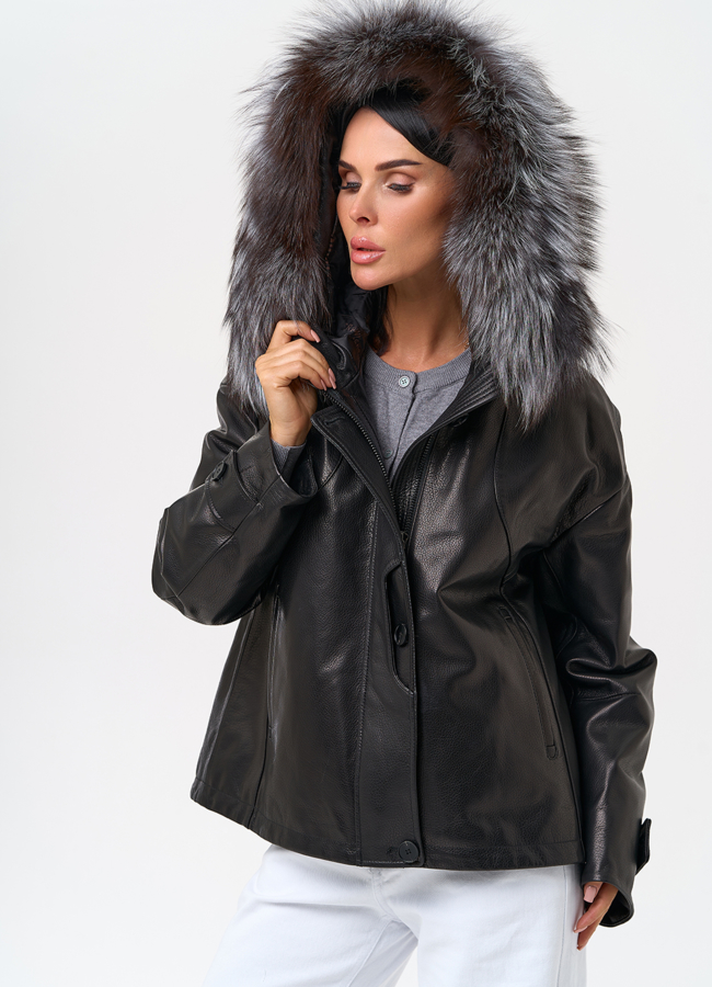 Куртка с капюшоном из натуральной кожи модель № 6695 универмаг малина