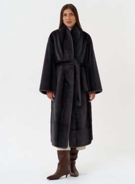 Длинное пальто из эко меха с принтом деграде Длинное пальто из эко меха с принтом деграде