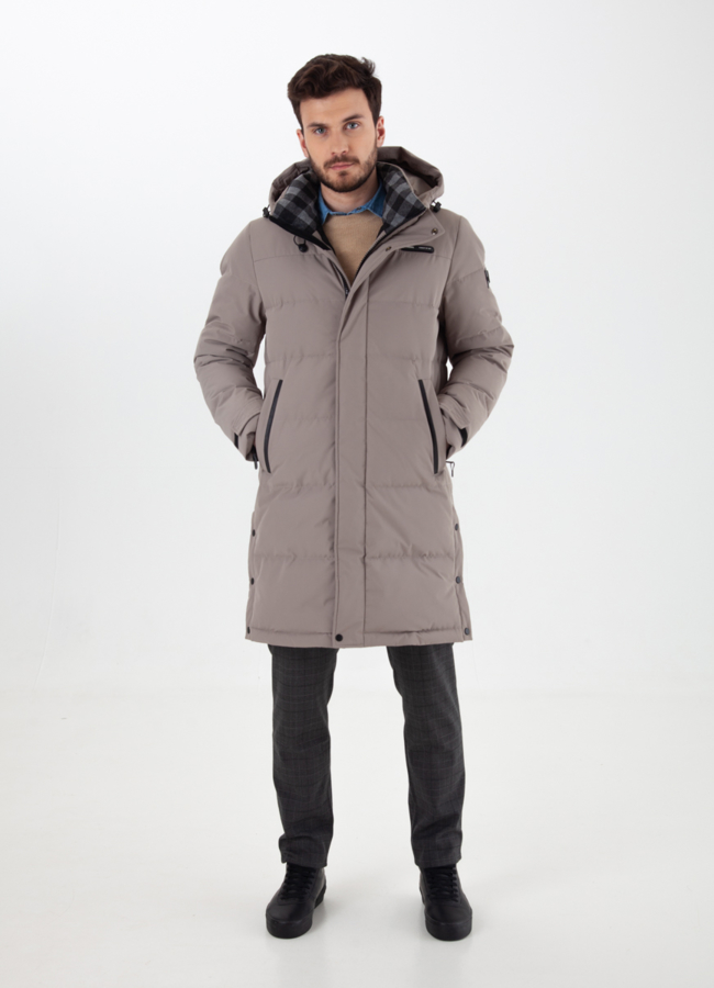 Куртка мужская зимняя с капюшоном модель № 21020 меха малина