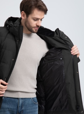 Мужской пуховик с капюшоном 