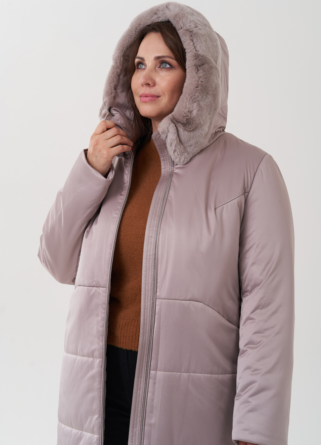 Женский пуховик с отделкой капюшона из кролика модель № 24962 универмаг малина