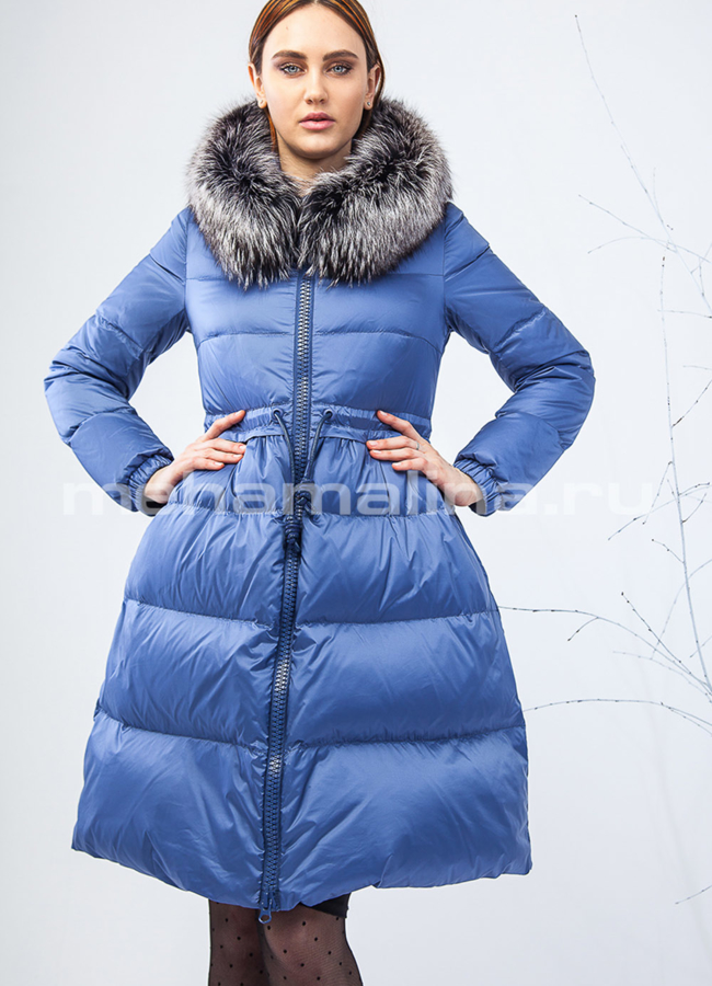 Пуховик с чернобуркой  модель № П-196 меха малина