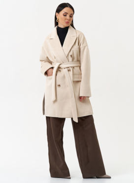 Женское укороченное пальто с поясом