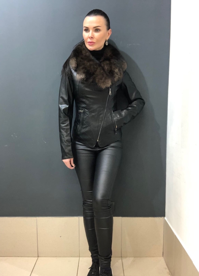 Куртка из эко кожи модель № 216 меха малина