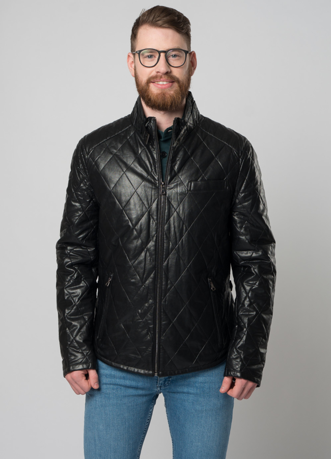 Куртка из эко кожи черного цвета  модель № SF52888D меха малина