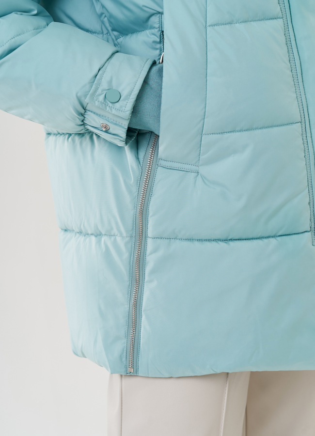 Женская куртка с капюшоном  модель № 25773 универмаг малина