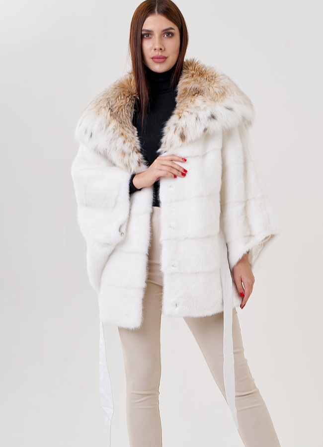 Белая шуба оверсайз с рысью модель № 23305 универмаг малина