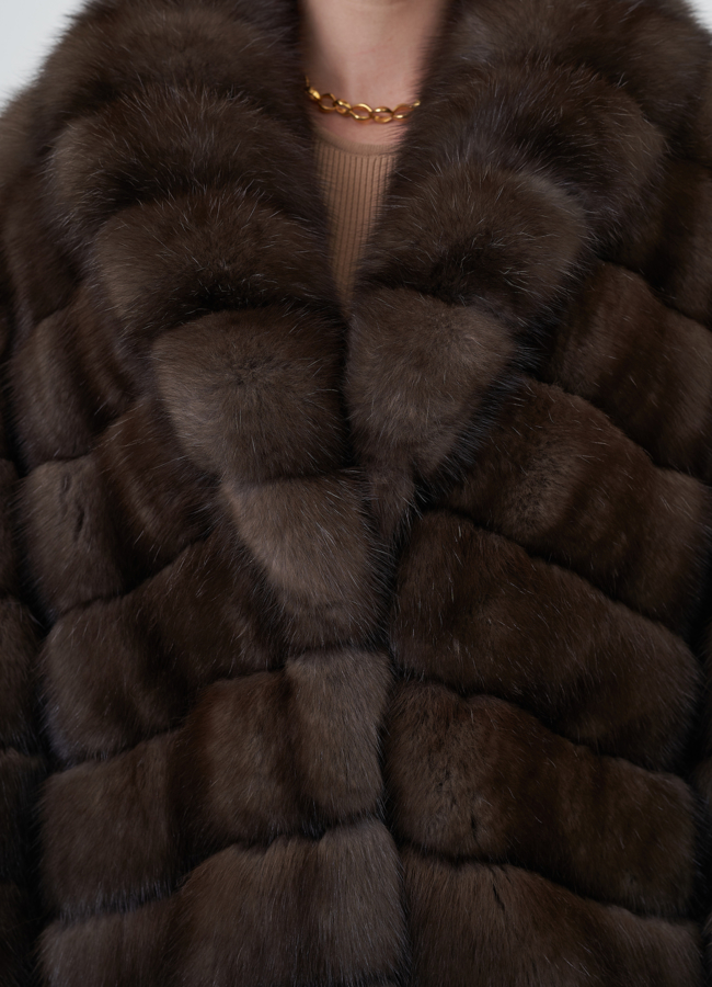 Шуба из соболя  модель № 24591 универмаг малина