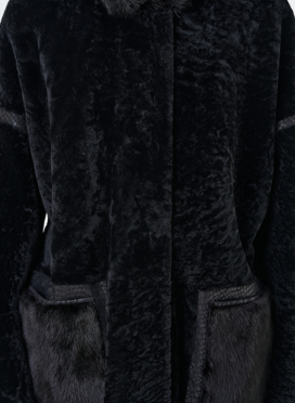 Женская двухсторонняя дубленка с воротником стойкой