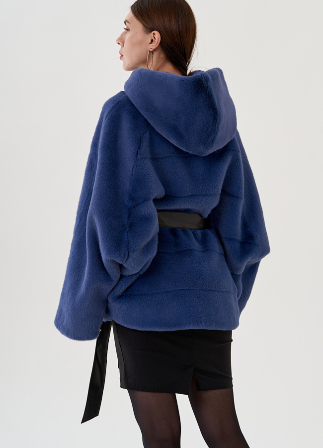 Укороченная шуба из эко меха с поясом модель № 81539 в кредит