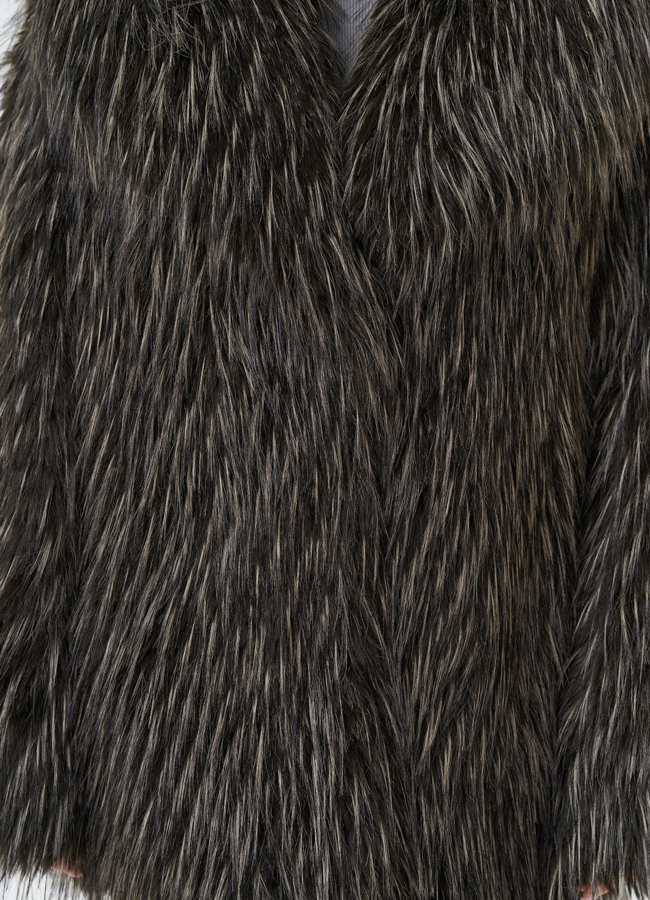 Шуба из эко меха под лису модель № 28683 универмаг малина