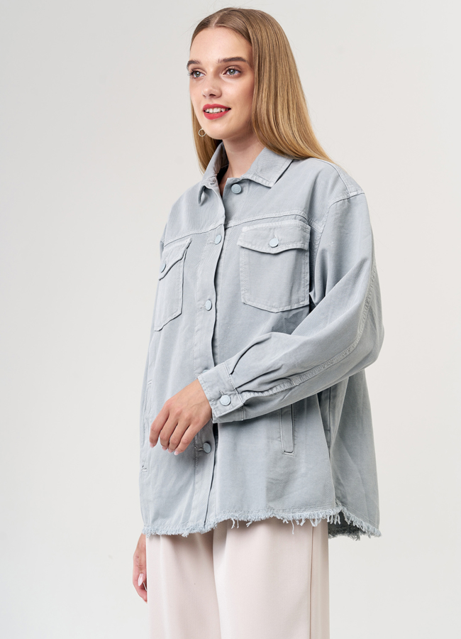 Куртка джинсовая светло-голубого цвета модель № 21175 меха малина