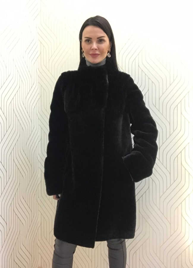 Шуба из мутона модель № Р-45 меха малина