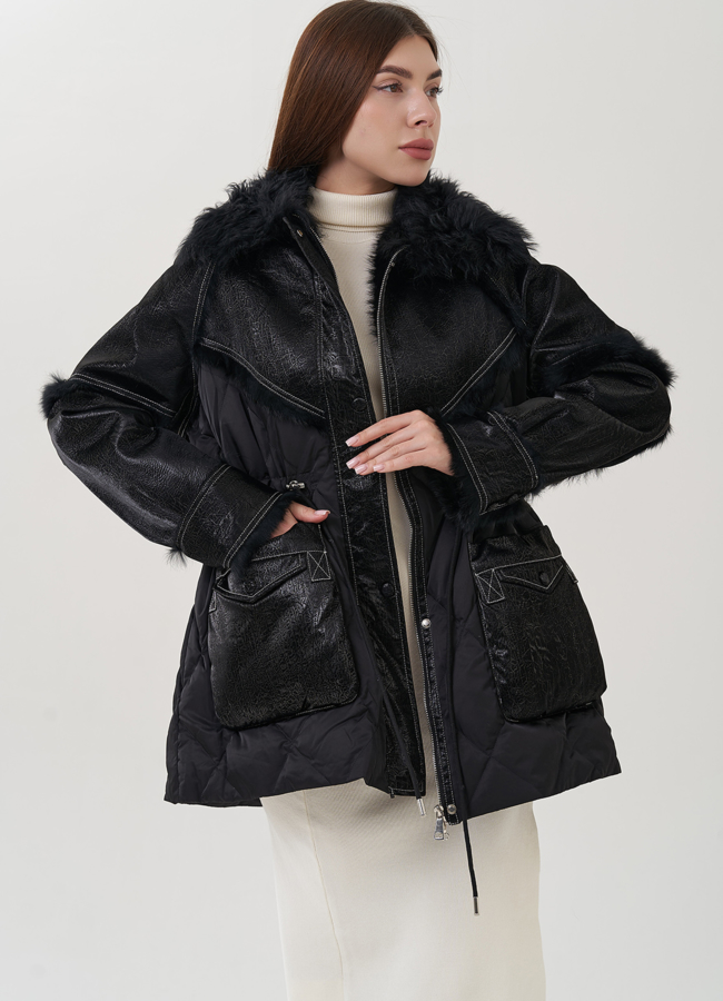 Полупальто черного цвета с мехом кролика  модель № 82201 универмаг малина