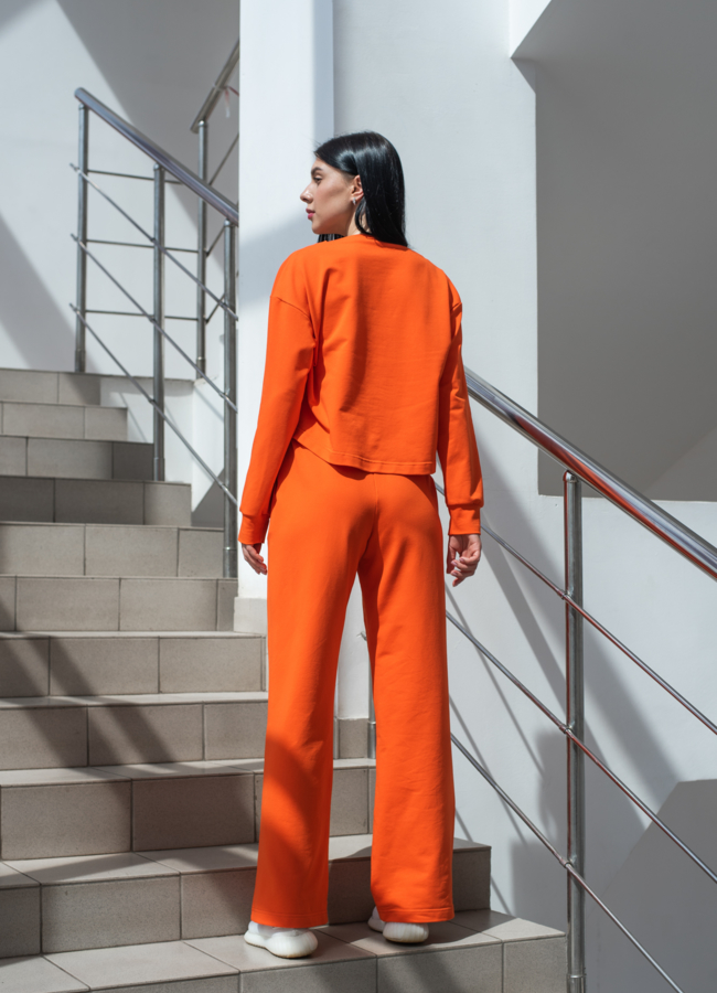 Брюки женские оранжевого цвета модель № 22912 универмаг малина