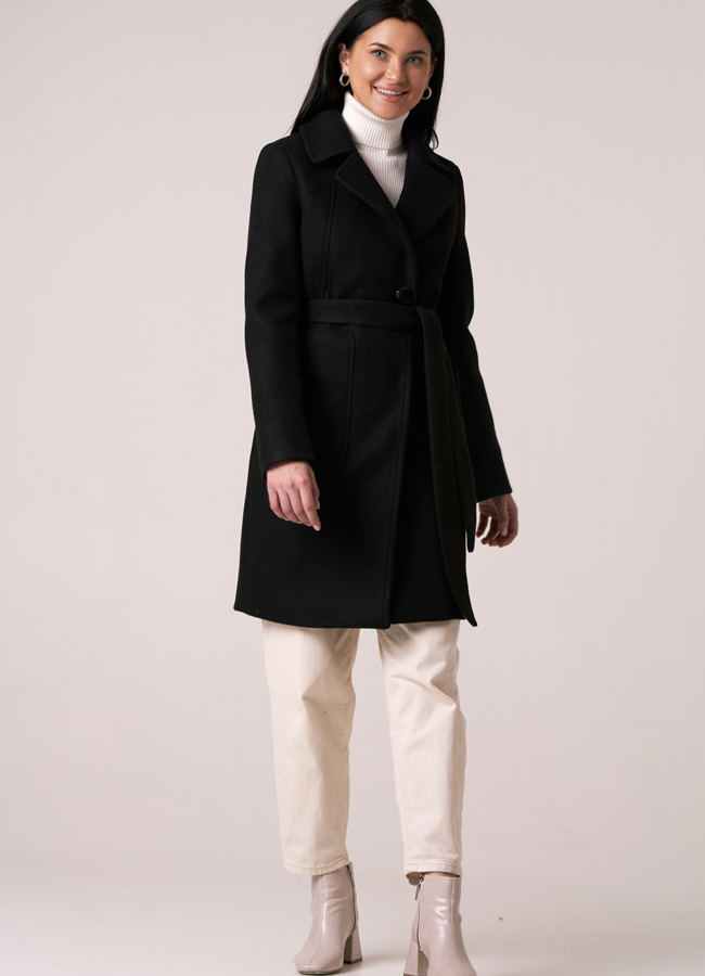 Пальто черного цвета на поясе модель № 2118 универмаг малина