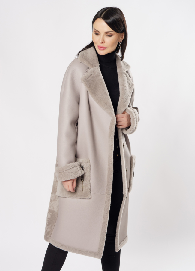 фото Светлая дубленка с английским воротником модель № 10294