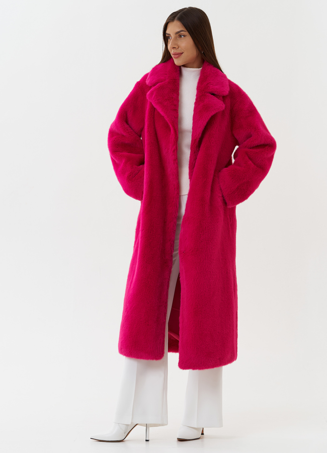 Длинное пальто из эко меха розового цвета модель № 27799 универмаг малина