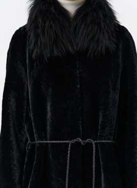 Женская двухстороняя дубленка с воротником из меха чернобурой лисы