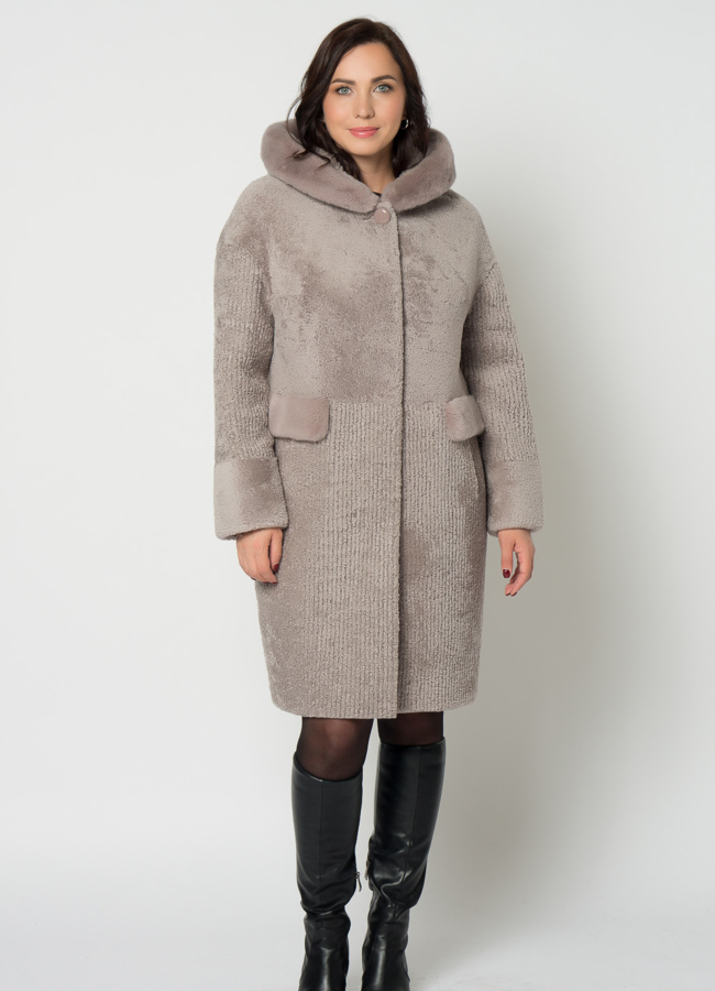 фото Шуба из овчины с капюшоном в сером цвете модель № 21673