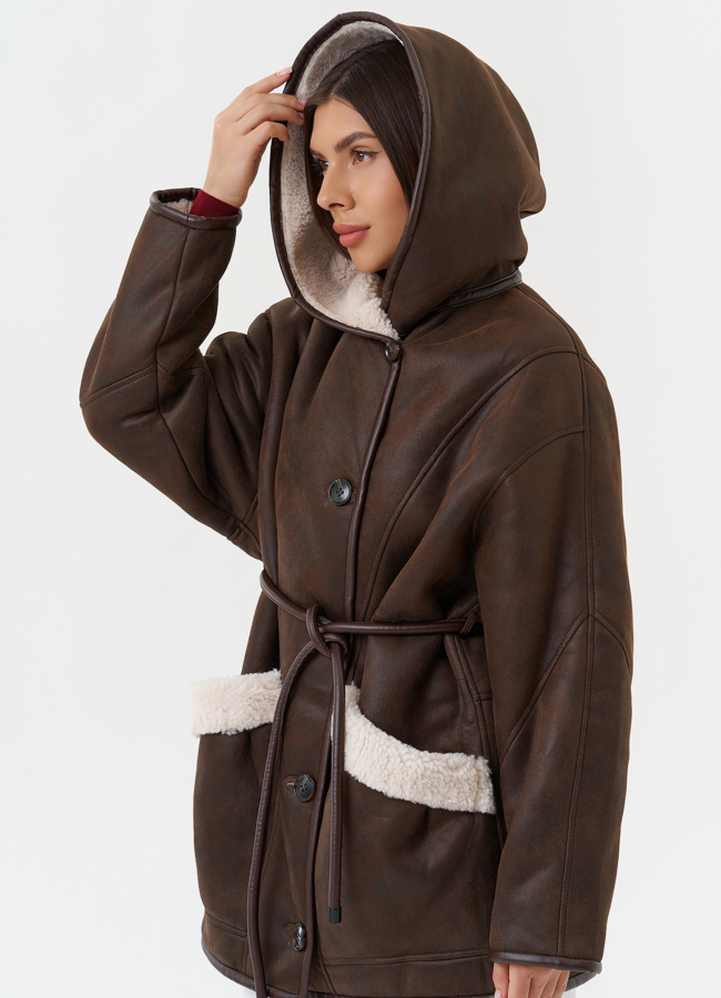 Дубленка из эко кожи с капюшоном модель № 28530 универмаг малина