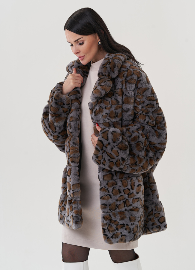 Шуба из меха кролика с английским воротником  модель № 25311 в кредит