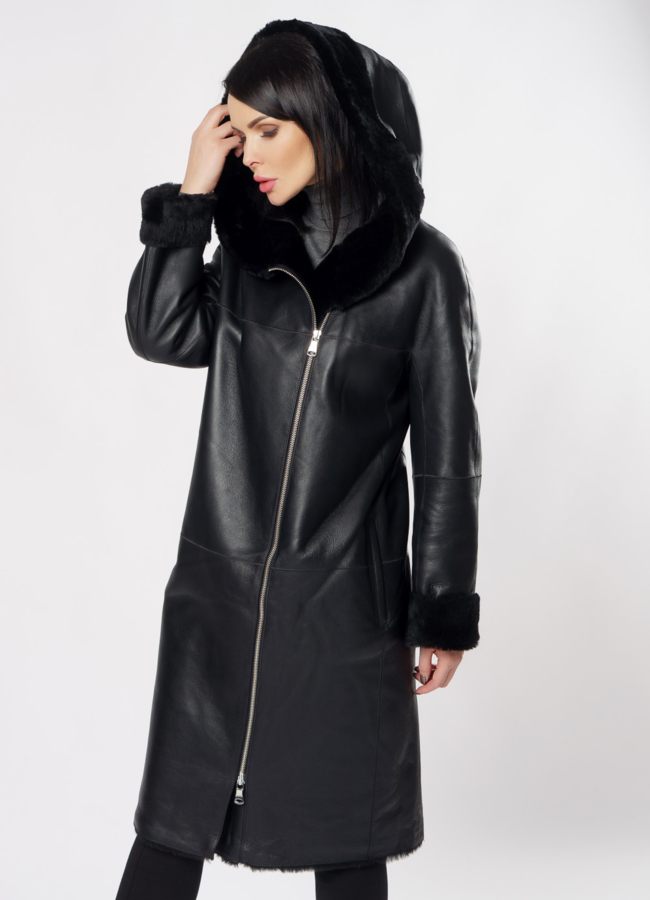 Дубленка черного цвета на молнии модель № 3437 универмаг малина