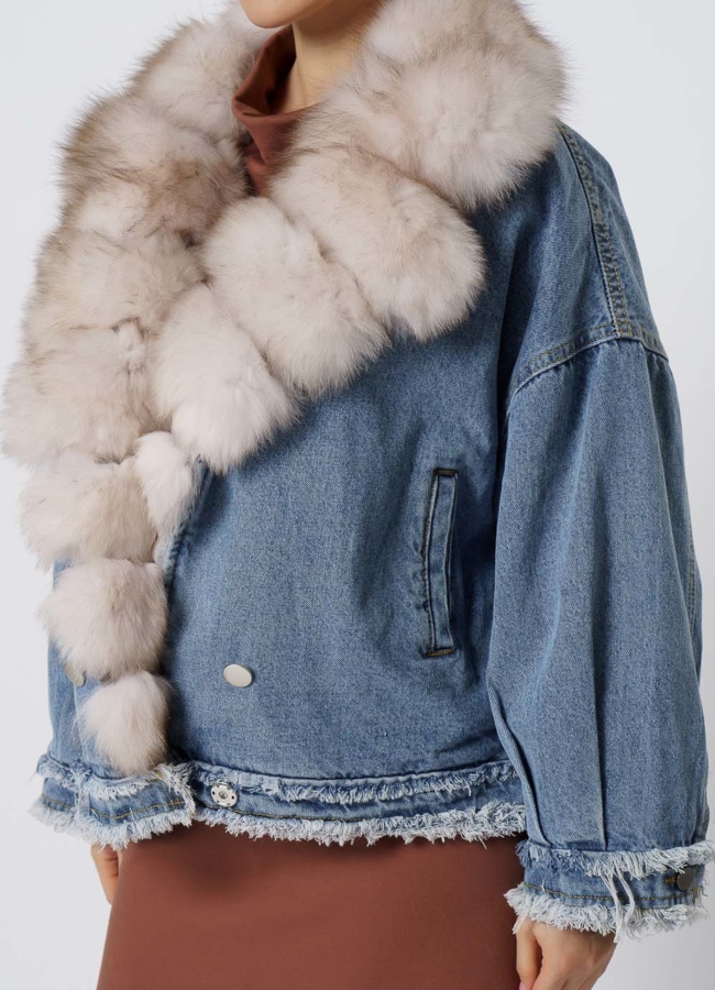 Утепеленная джинсовая куртка с отделкой из песца модель № 21829 универмаг малина