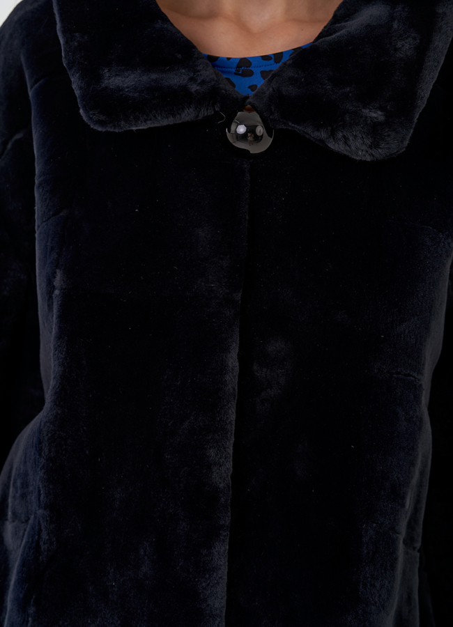 Шуба из меха кролика с воротником стойкой модель № 81863 в рассрочку