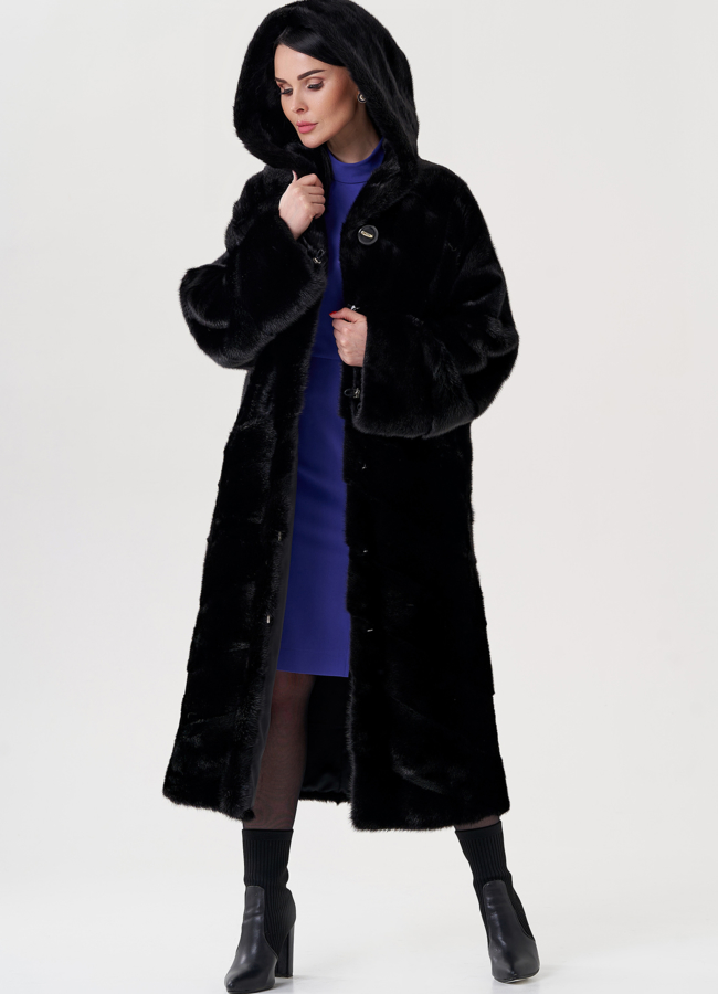 Шуба из норки черного цвета с капюшоном  модель № 23085 универмаг малина