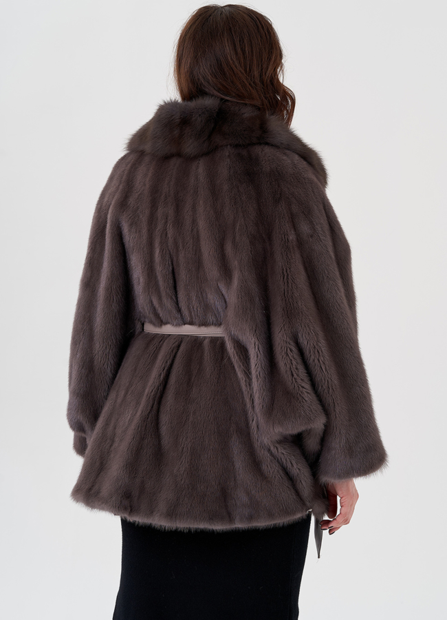 Укороченная шуба из норки под пояс модель № 23979 в кредит