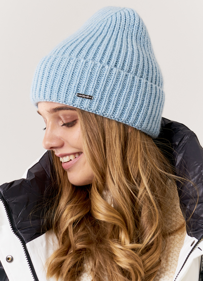 Голубая шапка модель № 10995 в кредит